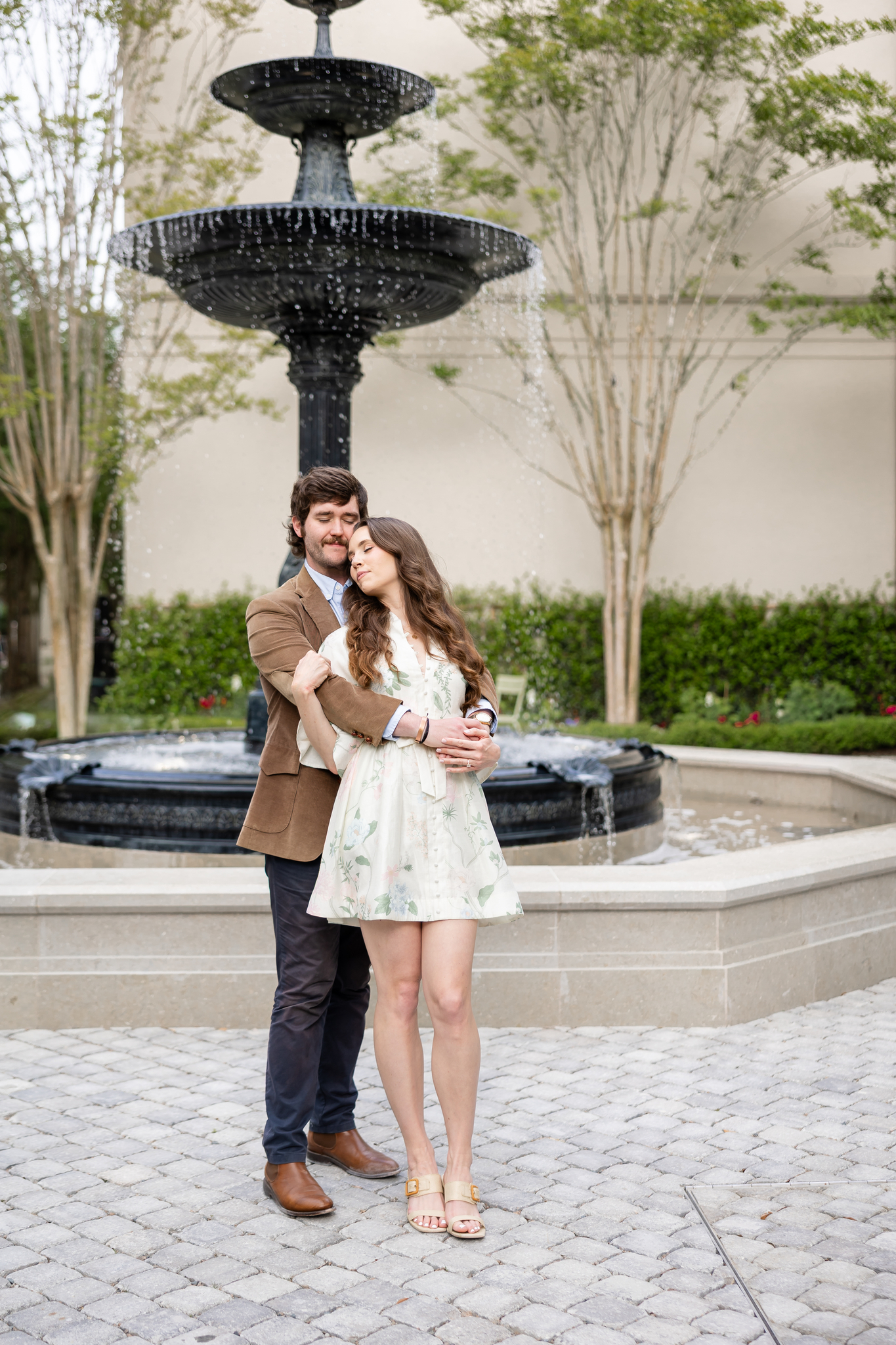 engagement session in charleston with fountains